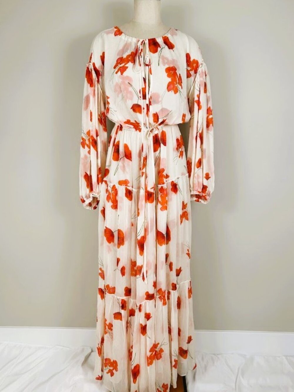 NWT Reformation The Collection Silk Cambridge Dress in Doyle - Size M - Picture 4 of 12